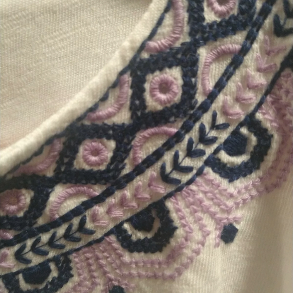 Talbots split neck tunic - Picture 2 of 4